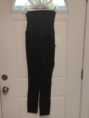 Ingrid & Isabel Black High-Waist Maternity Stretch Jeans Size 00